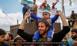 في ذكرى الثورة .. مظاهرات حاشدة تطالب بإسقاط النظام وأدواته
